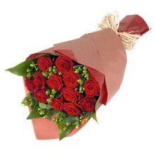 Classic Elegance   Luxury Spray of Deep Red Roses