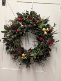 Christmas Wreath Gold & Red Baubles 50cm